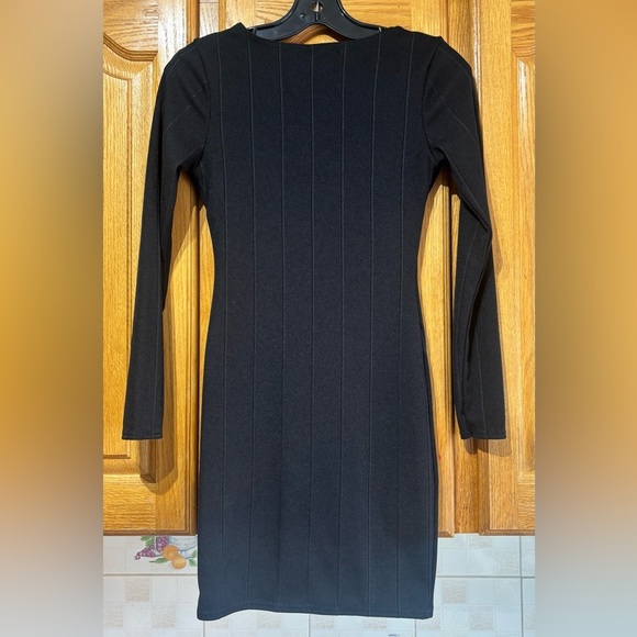 PrettyLittleThing PLT Black Cutout Bodycon Pinstripe Midi Dress Size 6 EUC - Picture 6 of 6